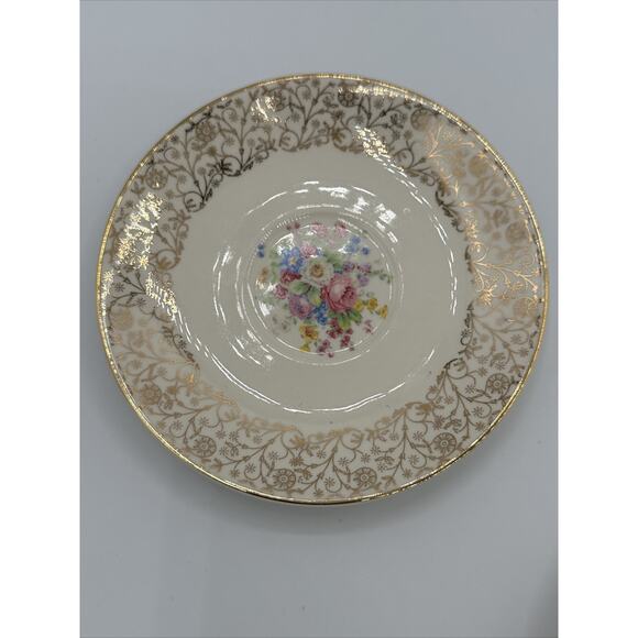 Vintage Lot Of 4 Plates 6" Floral, 23 Karat Gold Century by Salem USA - Picture 5 of 7